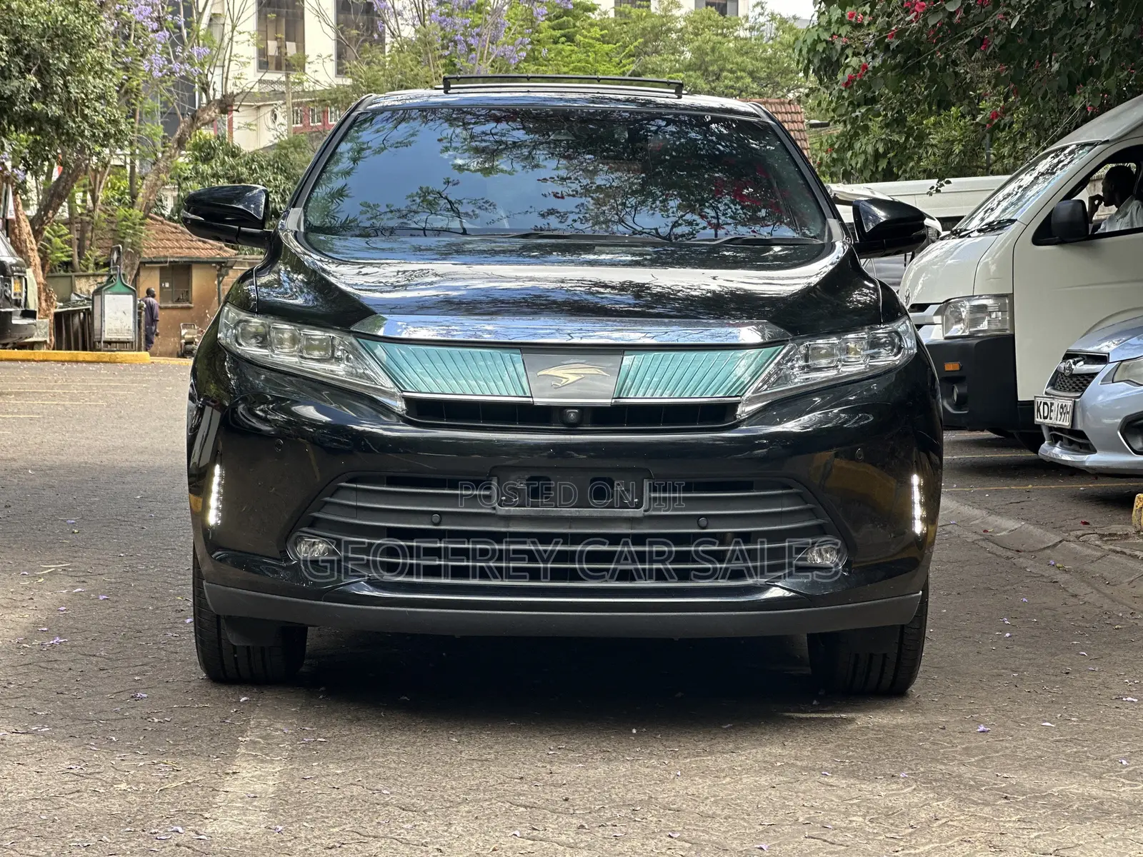 Toyota Harrier 2.0 2019 Black