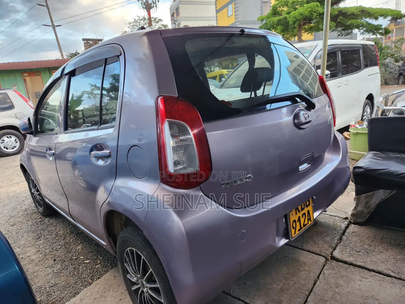 Toyota Passo 2014 Purple