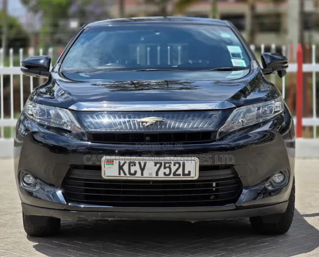 Toyota Harrier 2.0 2014 Black