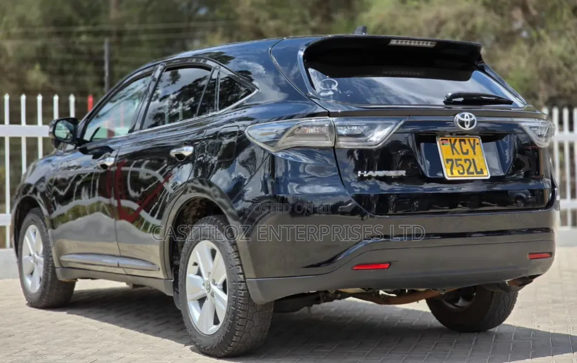 Toyota Harrier 2.0 2014 Black