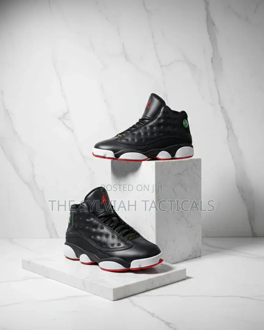  Quality Unisex Jordan 13 Retro
Sneakers