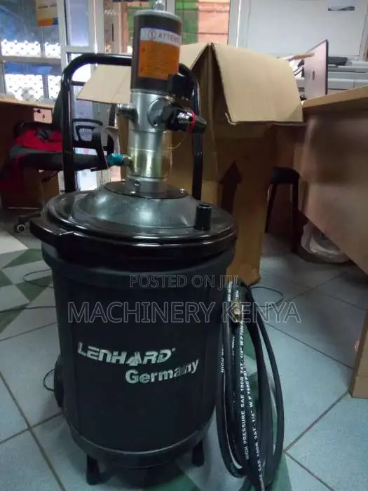 Germany Pneumatic Grease Bucket