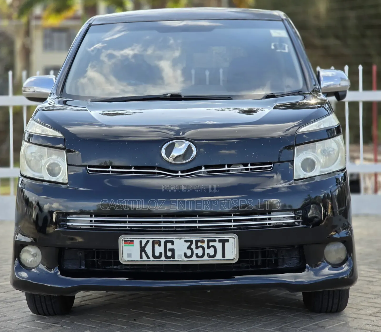 Toyota Voxy ZS 2WD 7-Seater 2009 Black
