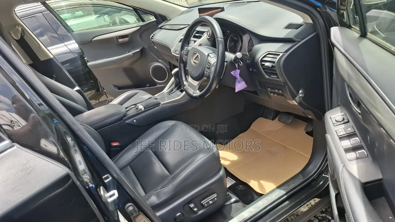 Lexus NX 300 AWD 2019 Black