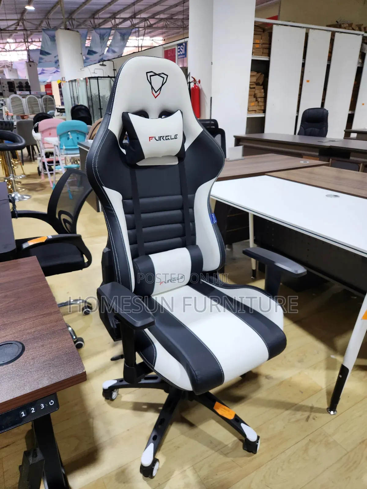 Gaming Chair – Black and White High-Back Ergonomic Racing Seat