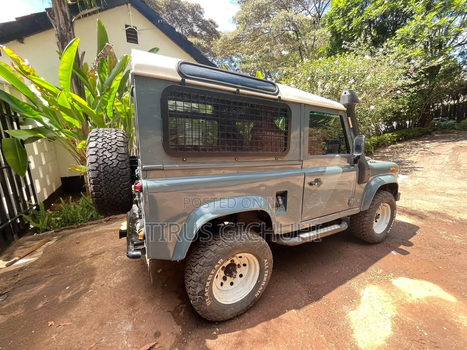 Land Rover Defender 1988 Gray