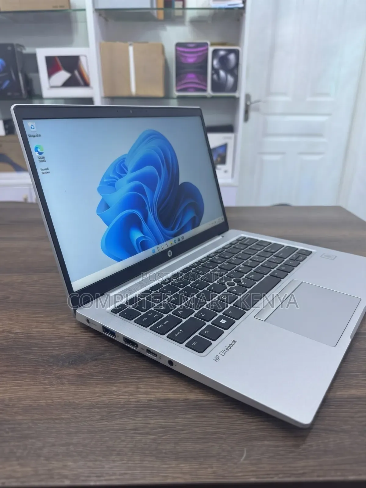New Laptop HP EliteBook 840 G8 16GB Intel Core i7 SSD 512GB
