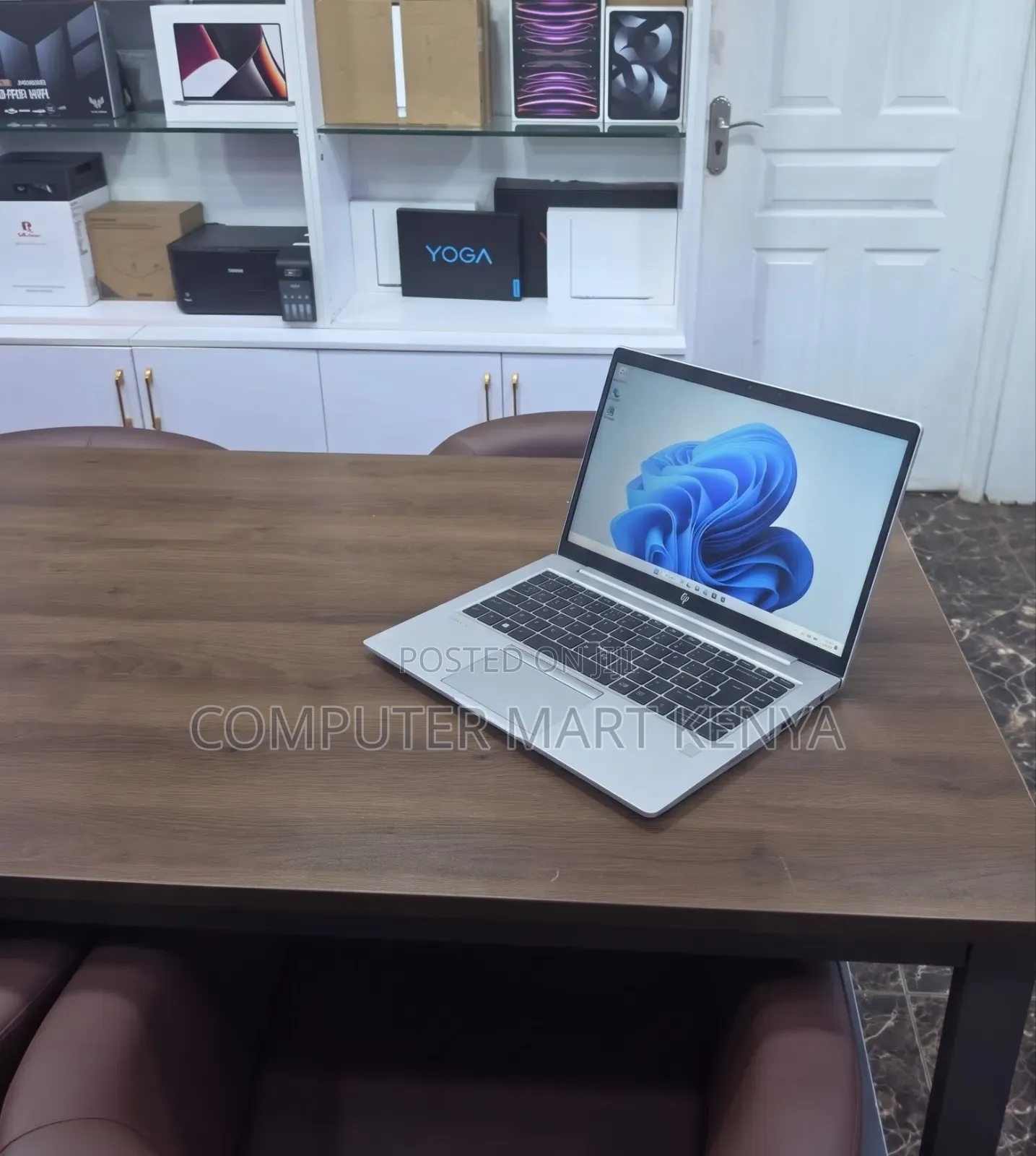 New Laptop HP EliteBook 840 G8 16GB Intel Core i7 SSD 512GB