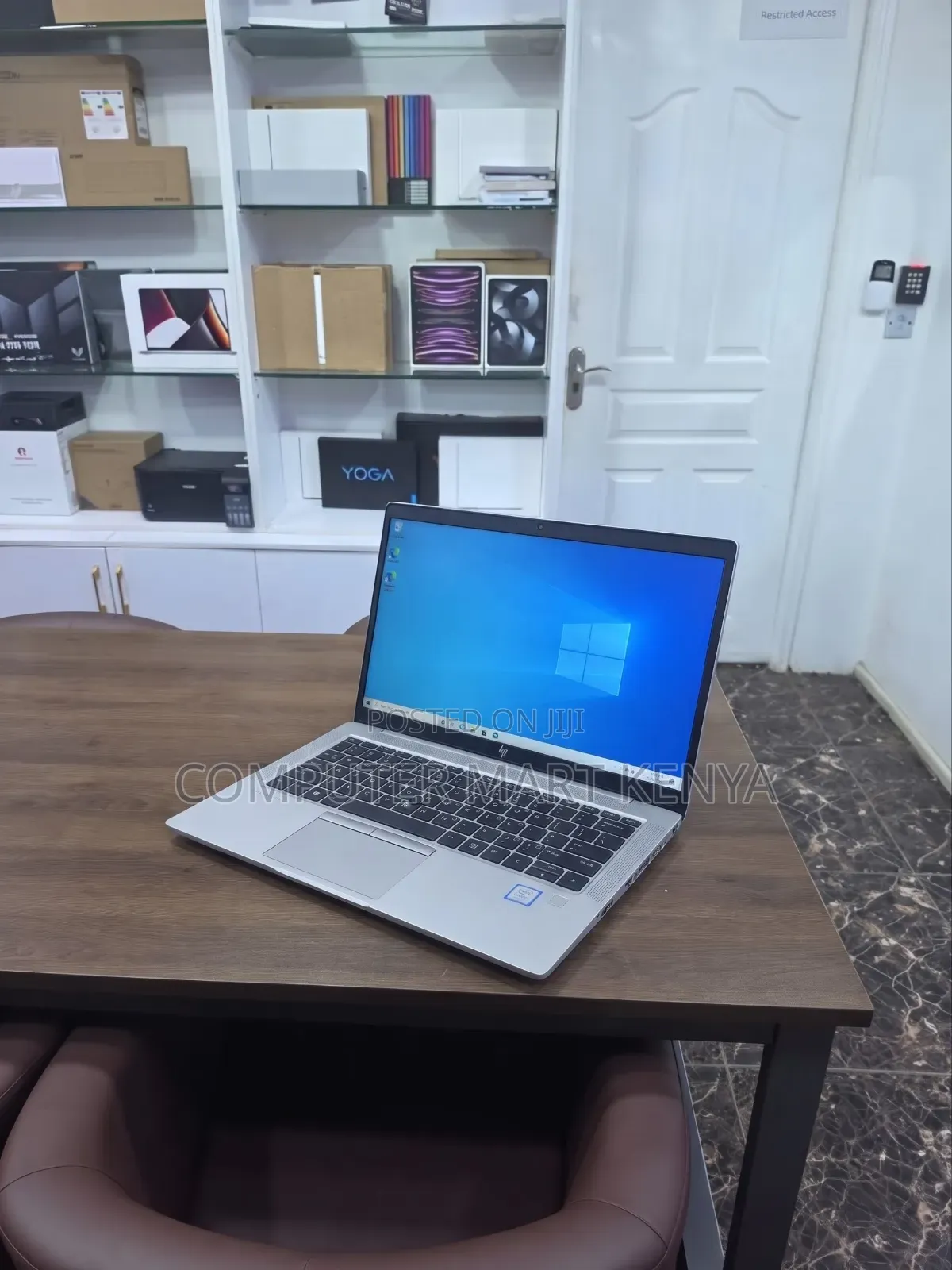 New Laptop HP EliteBook 845 G10 16GB AMD Ryzen 5 SSD 512GB