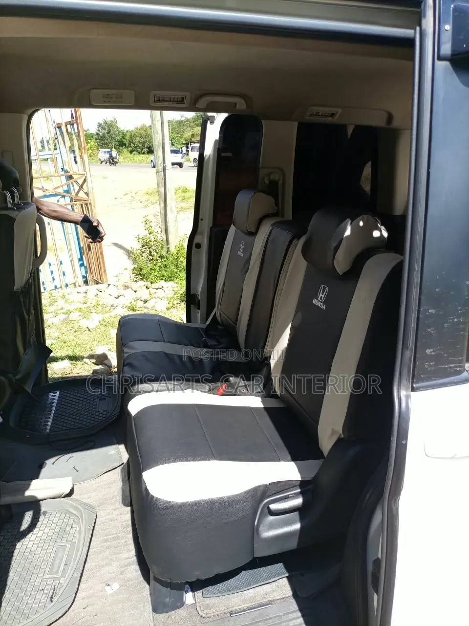  at Honda Mobilio, Car Seat Covers