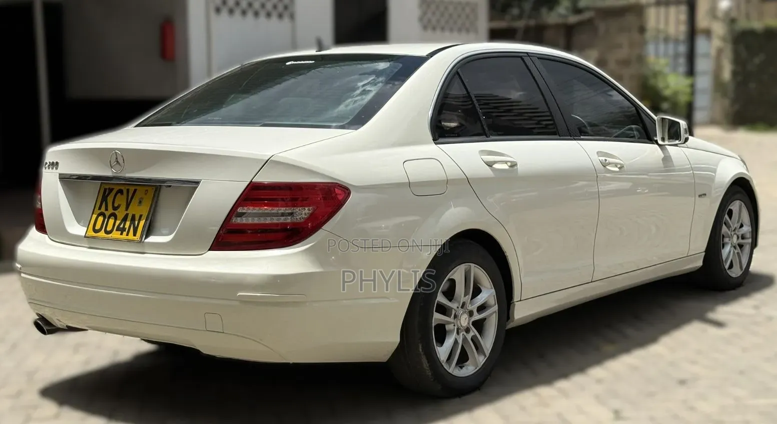 Mercedes-Benz C200 2012 White