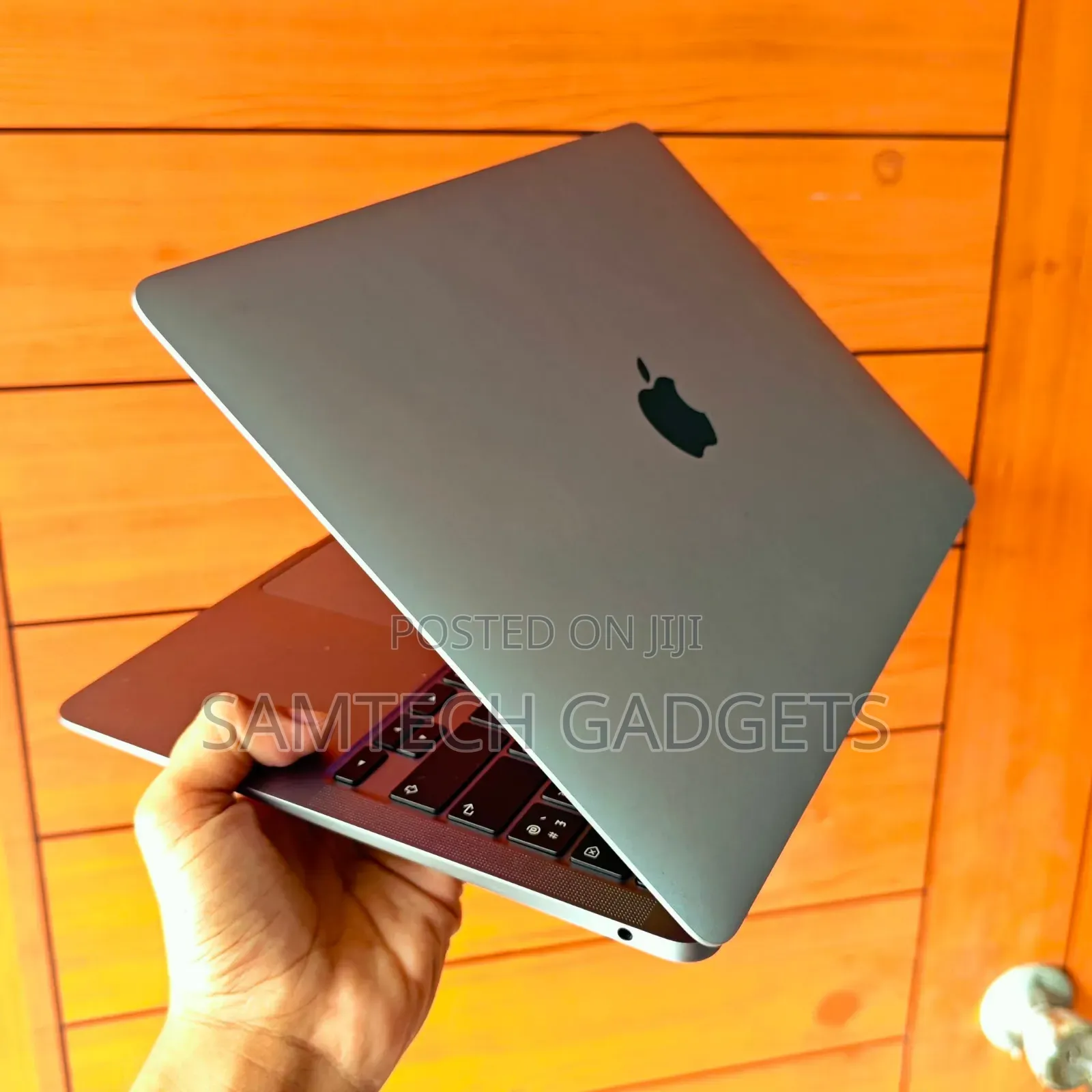 Laptop Apple MacBook Air 2017 8GB Intel Core i5 SSD 256GB