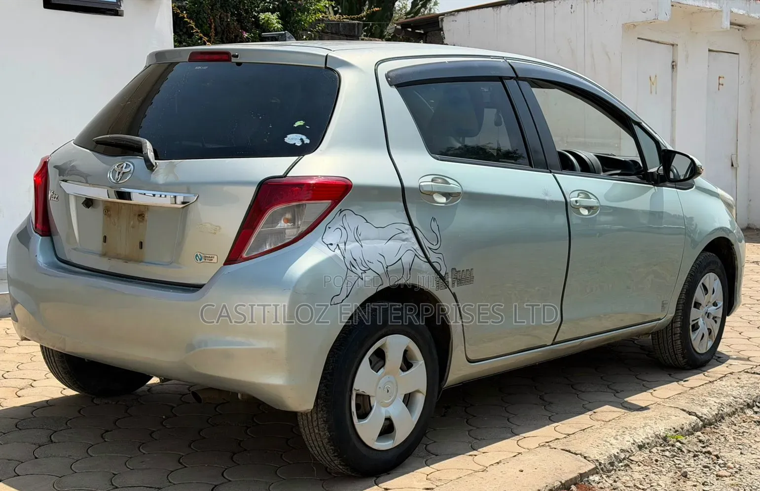Toyota Vitz 1.3 FWD 3dr 2014 Green