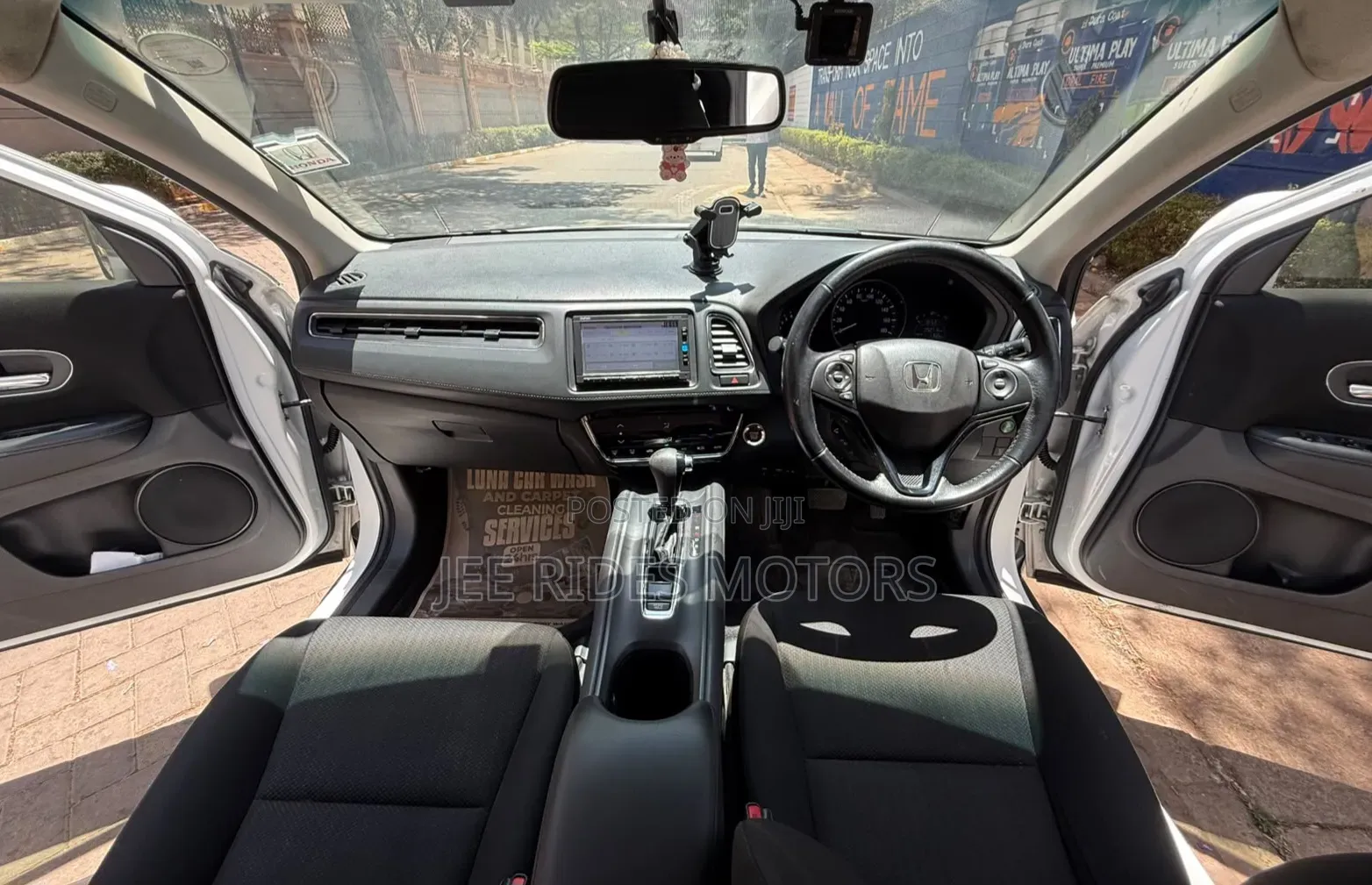 Honda Vezel 2016 White