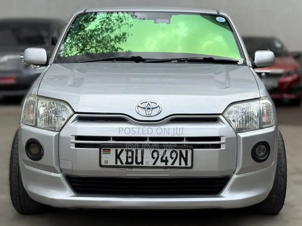 Toyota Succeed 2018 Silver
