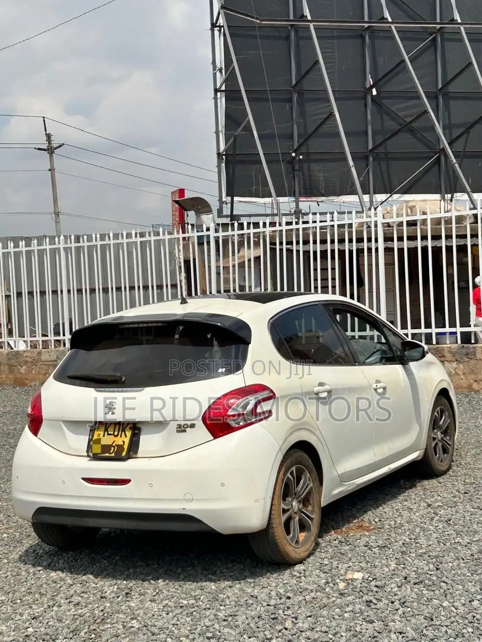 Peugeot 208 2015 White