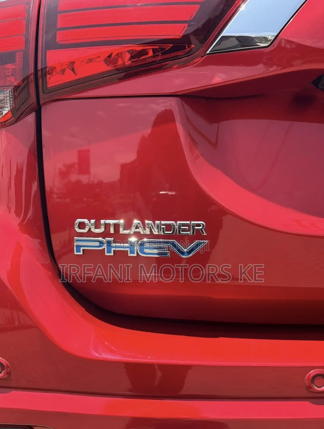 Mitsubishi Outlander 2.0 PHEV AWD 2019 Red