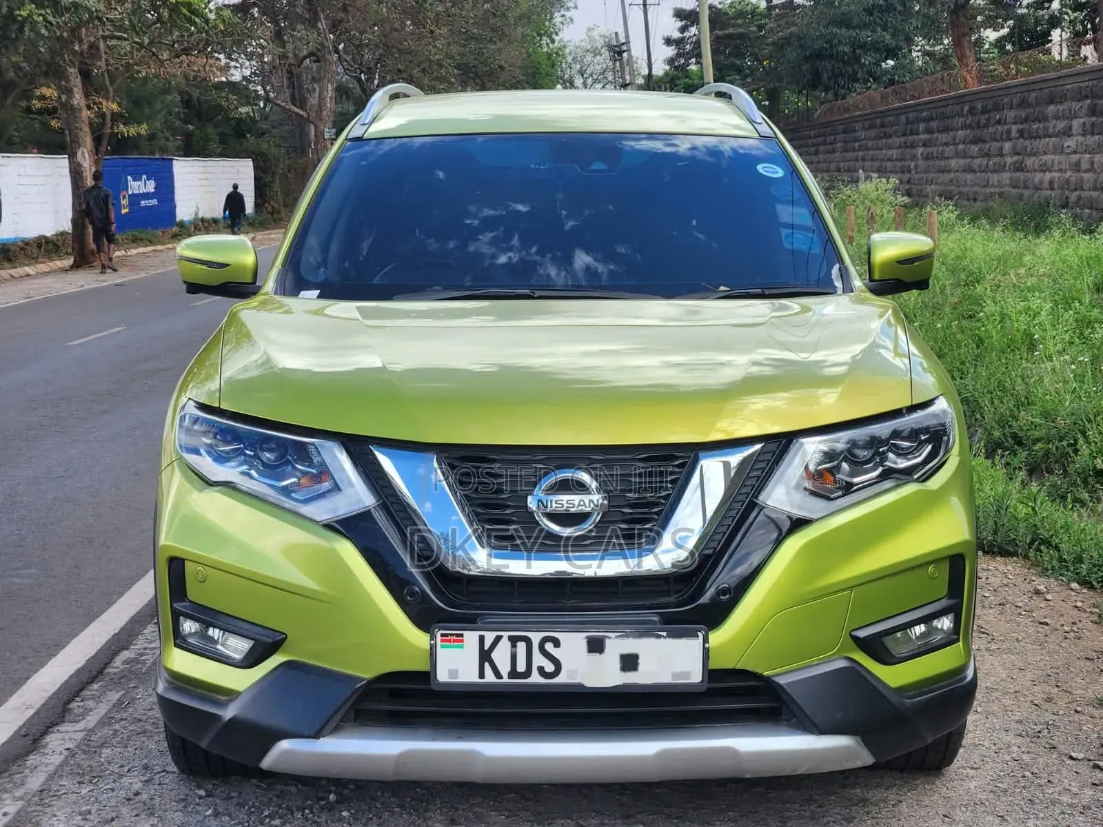Nissan X-Trail 2017 Green