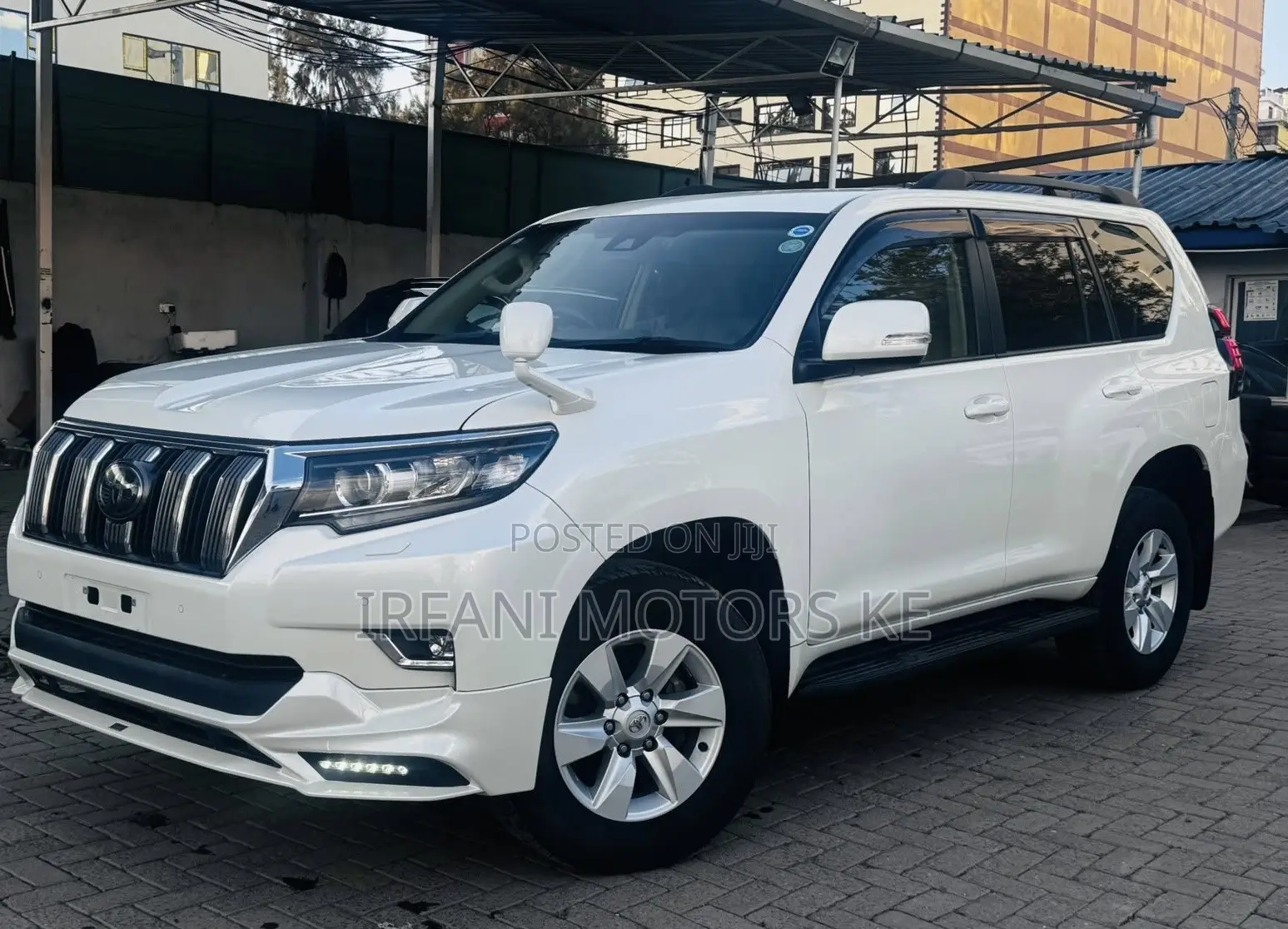 Toyota Land Cruiser Prado 2.8 2019 Off white