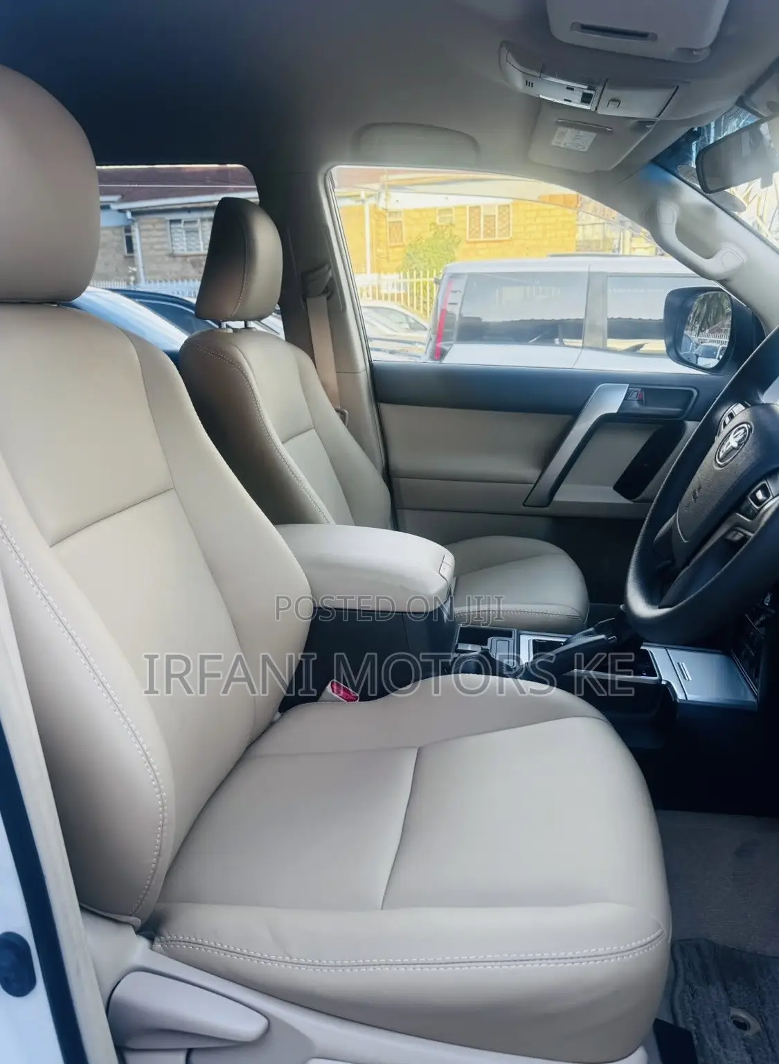 Toyota Land Cruiser Prado 2.8 2019 Off white
