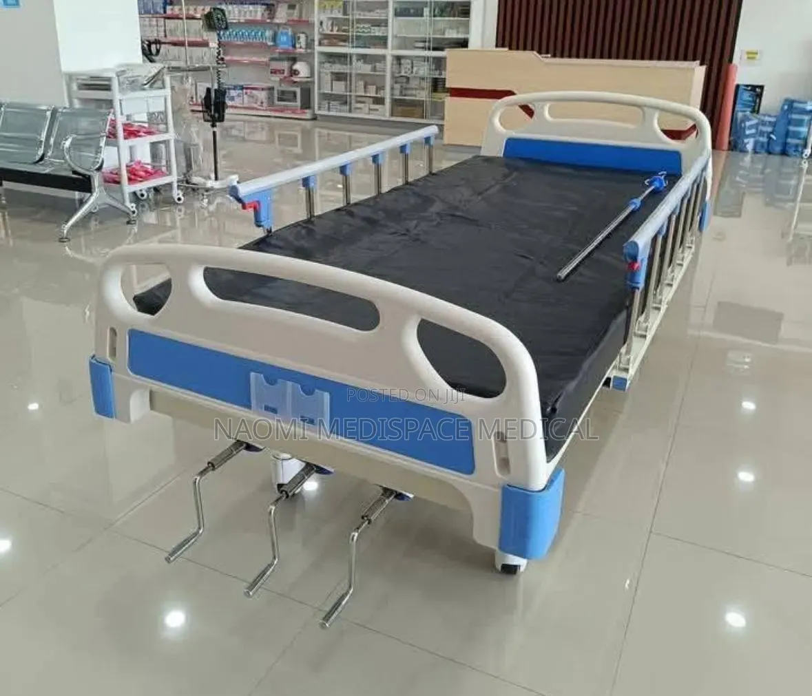 Durable ABS Manual 3 Crank Hospital Bed Complete With Mattress