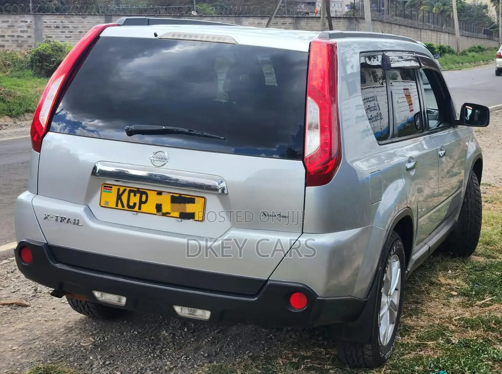 Nissan X-Trail 2012 Silver