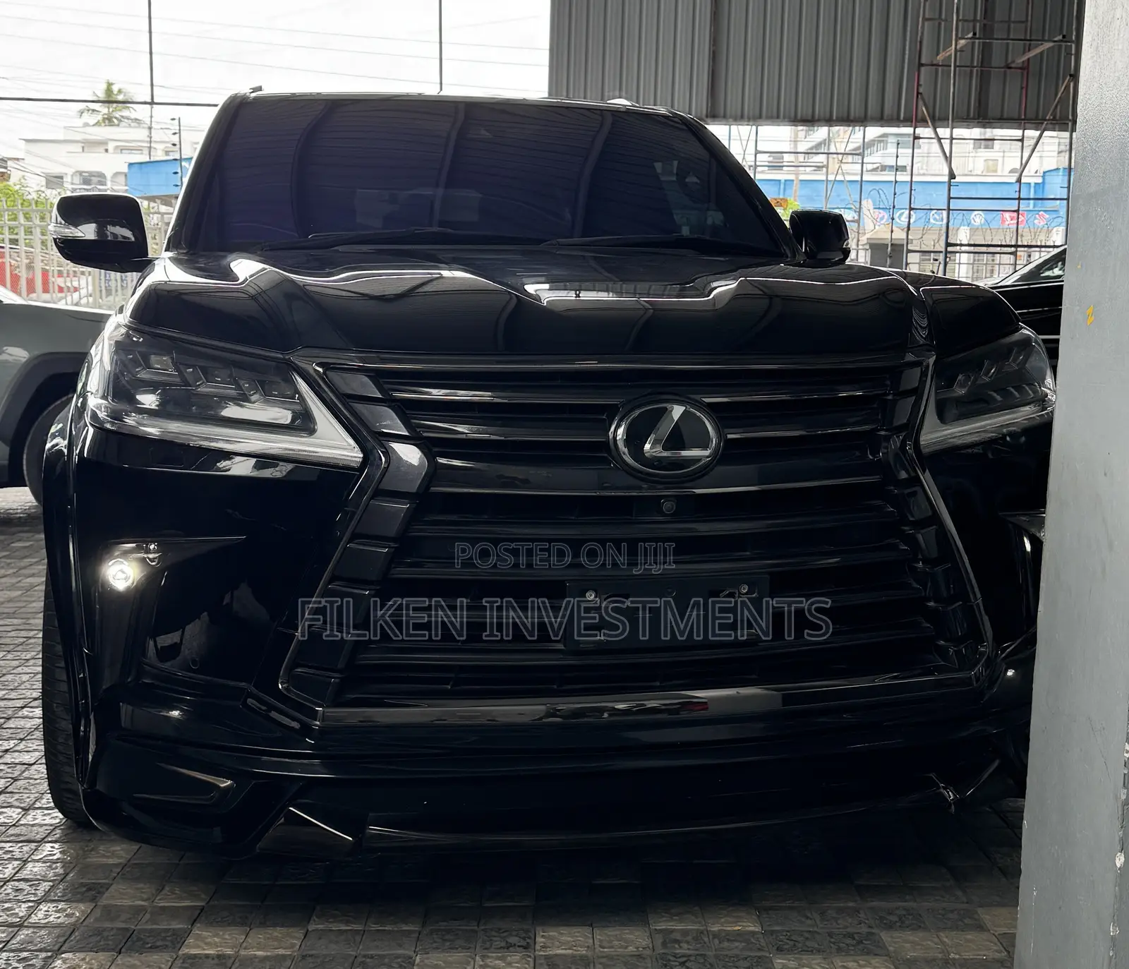 Lexus LX 570 AWD 2019 Black