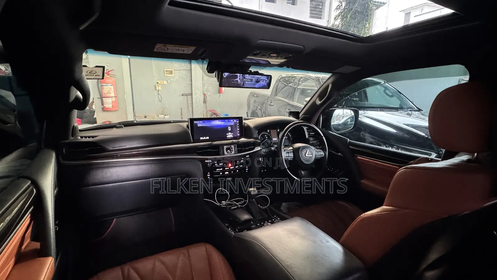 Lexus LX 570 AWD 2019 Black