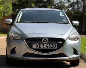 Mazda Demio 2018 Silver