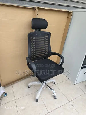 Moving Standing Executive Office Chairs