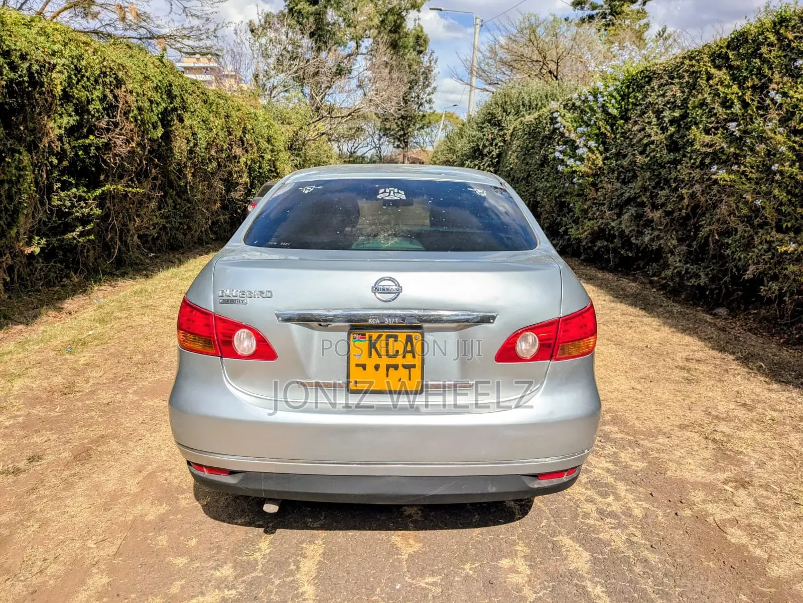 Nissan Bluebird 2007 Silver