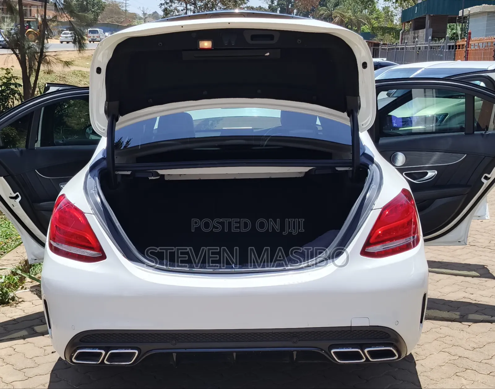 Mercedes-Benz C200 2016 White