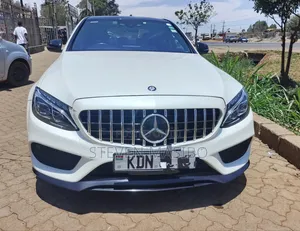 Mercedes-Benz C200 2016 White