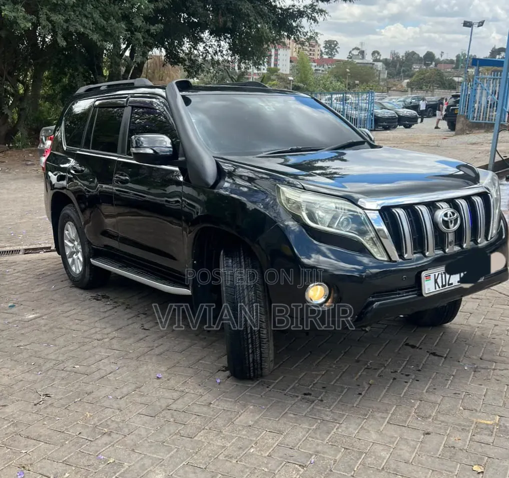 Toyota Land Cruiser Prado 2013 Black