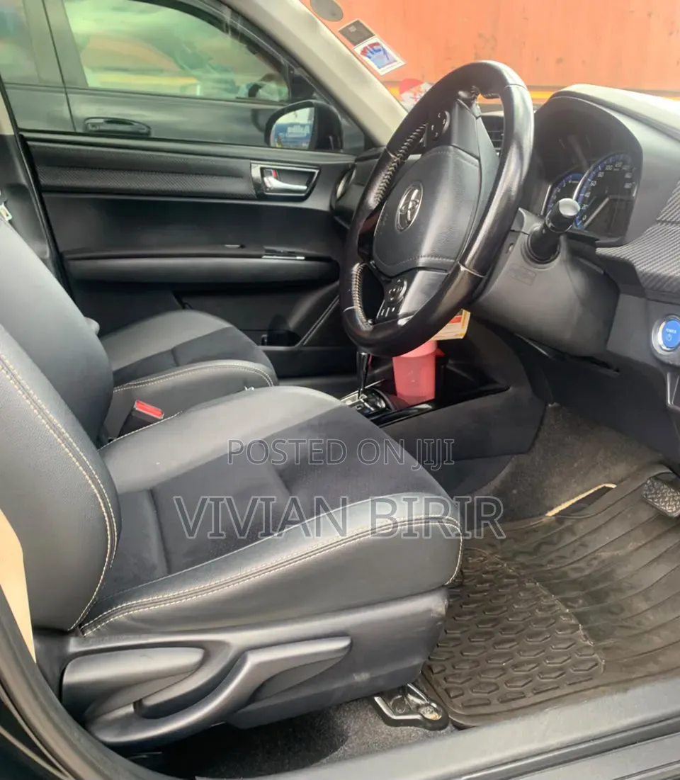 Toyota Corolla Fielder 2015 Black