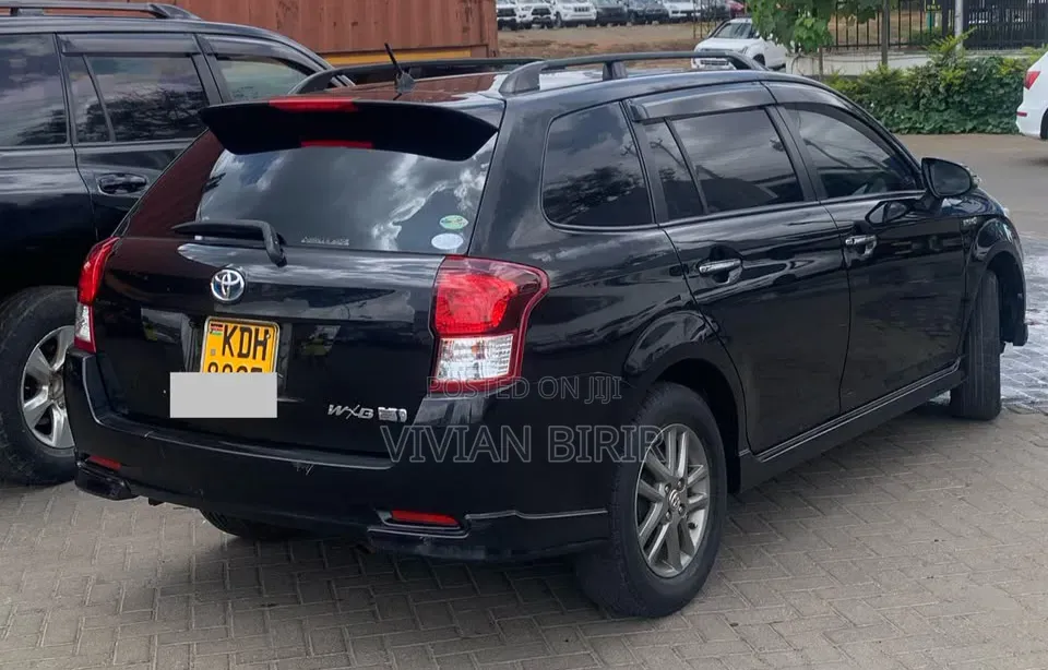 Toyota Corolla Fielder 2015 Black