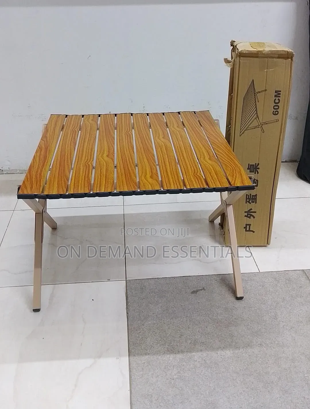 Foldable Camping/Picnic/Outdoor Table