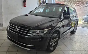 Volkswagen Tiguan 2.0T S 2021 Black