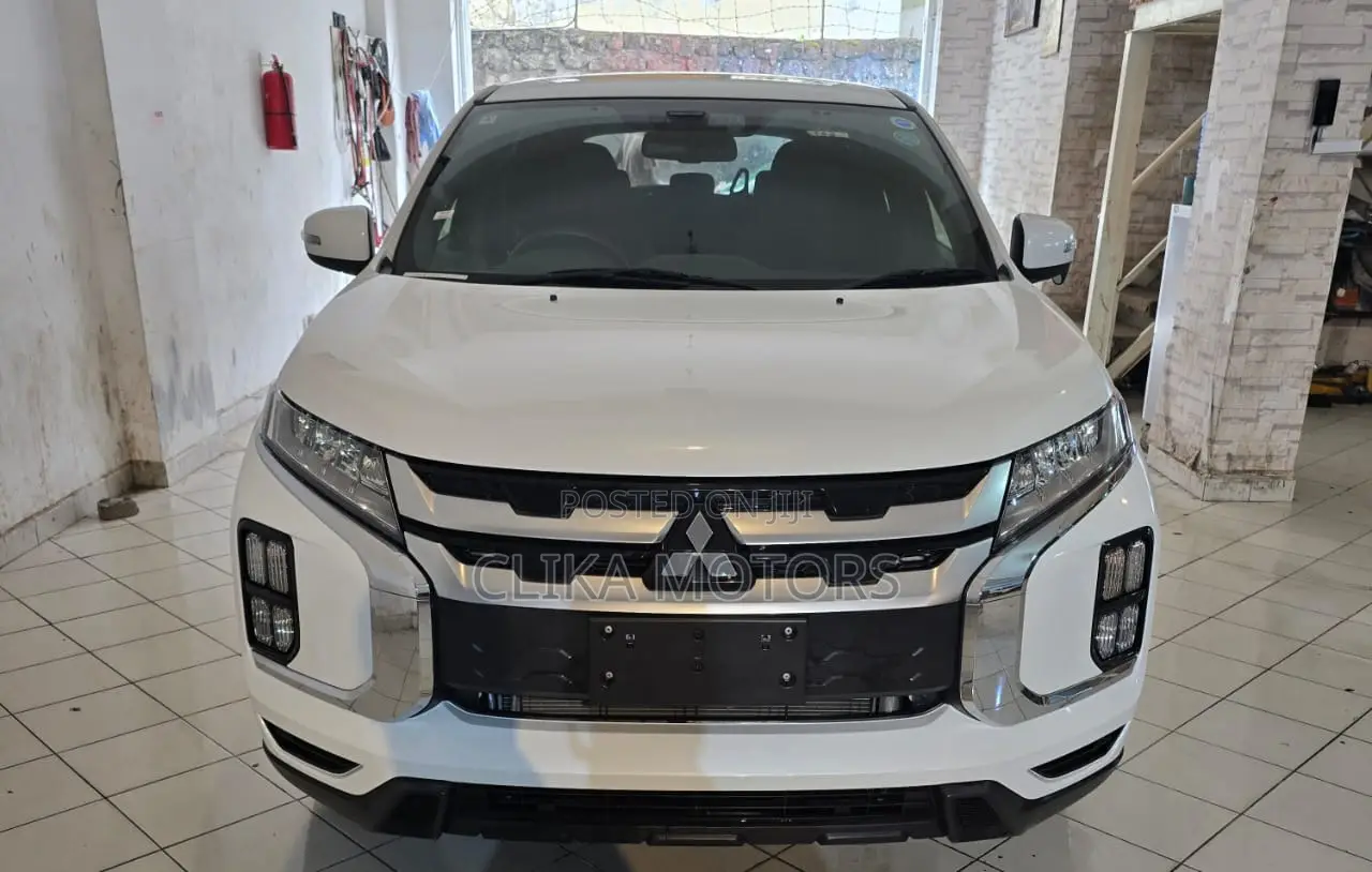 Mitsubishi RVR 2020 White