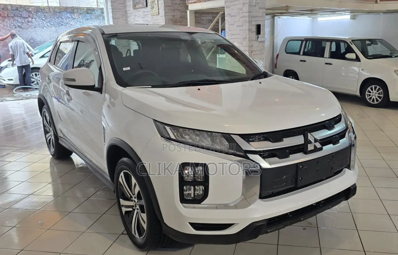 Mitsubishi RVR 2020 White