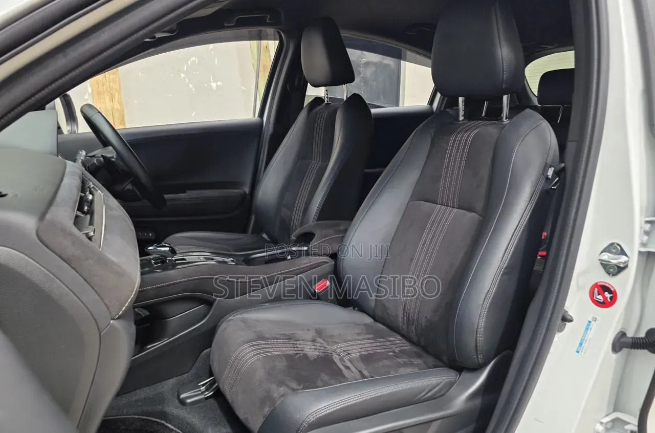 Honda Vezel 1.5 Hybrid 2WD 2019 White
