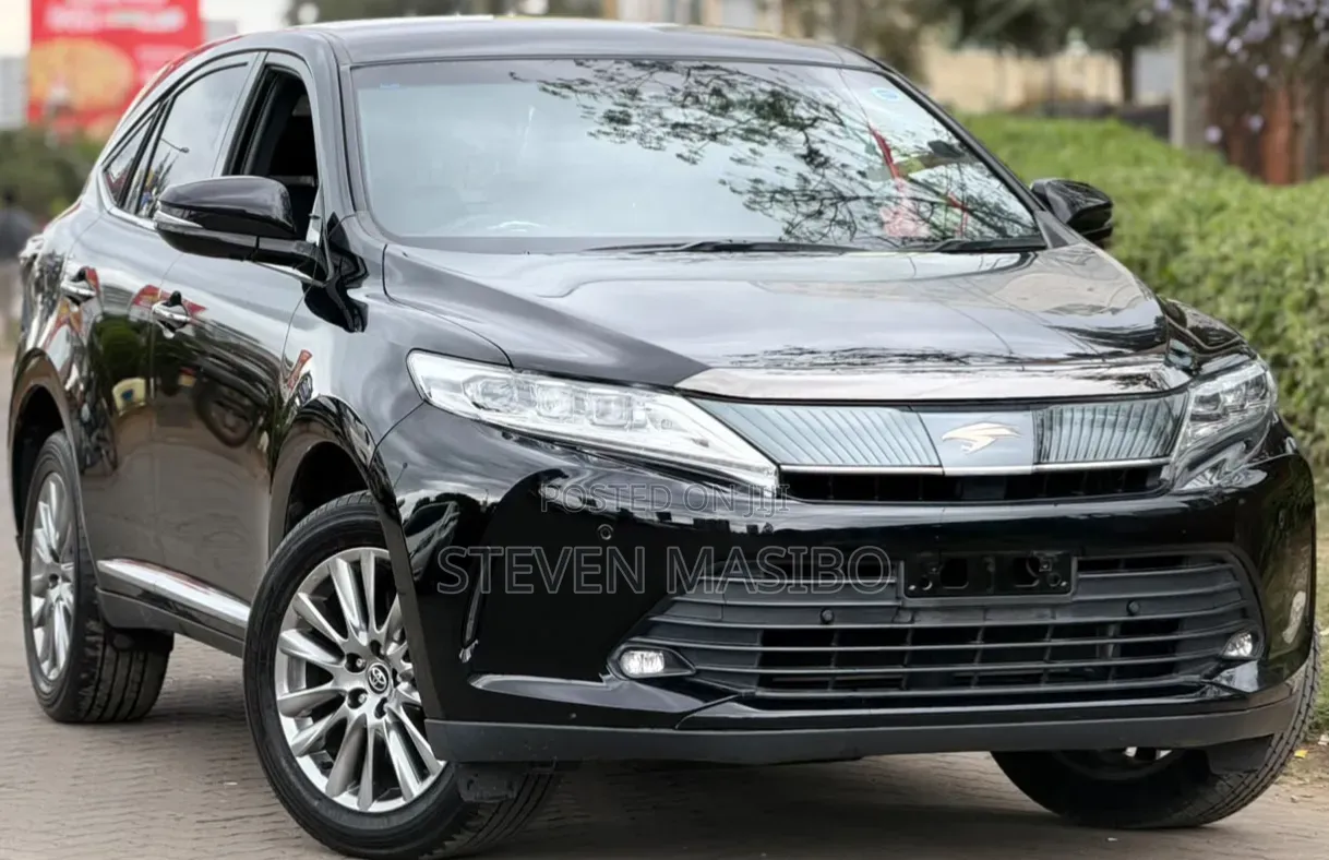 Toyota Harrier 2.0 2019 Black