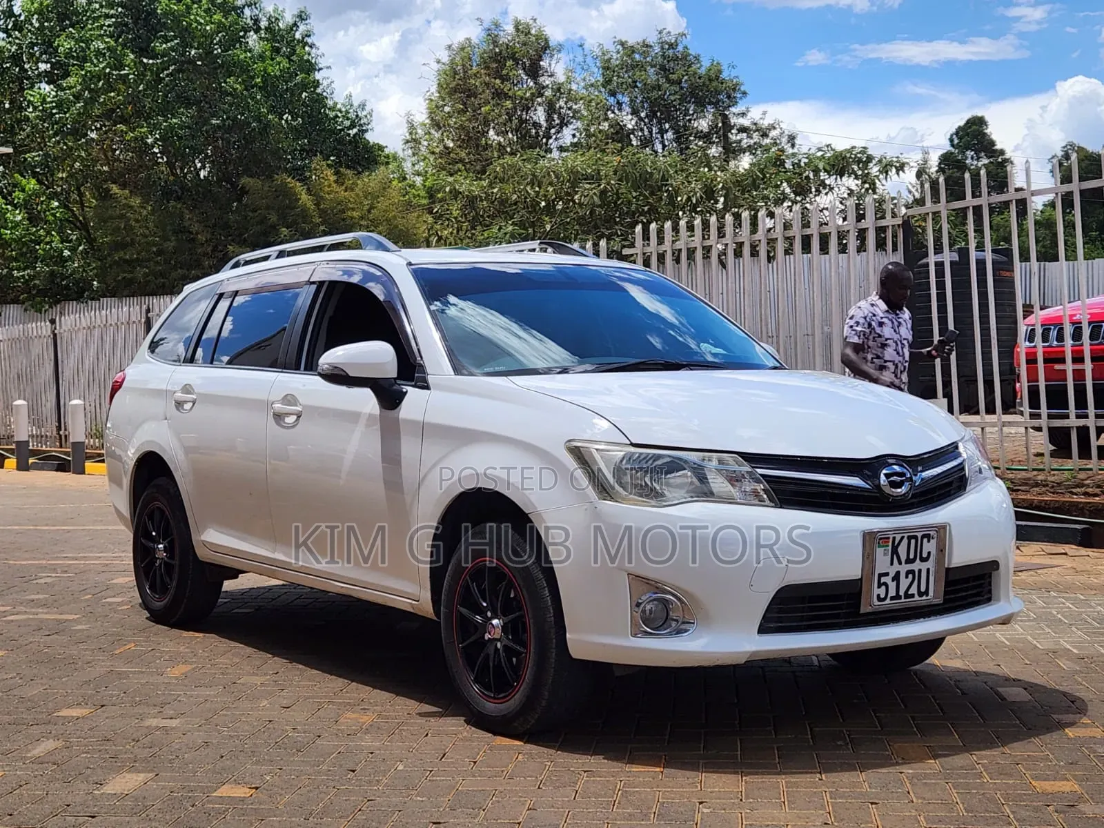 Toyota Corolla Fielder 1.5 Petrol FWD 2014 Pearl