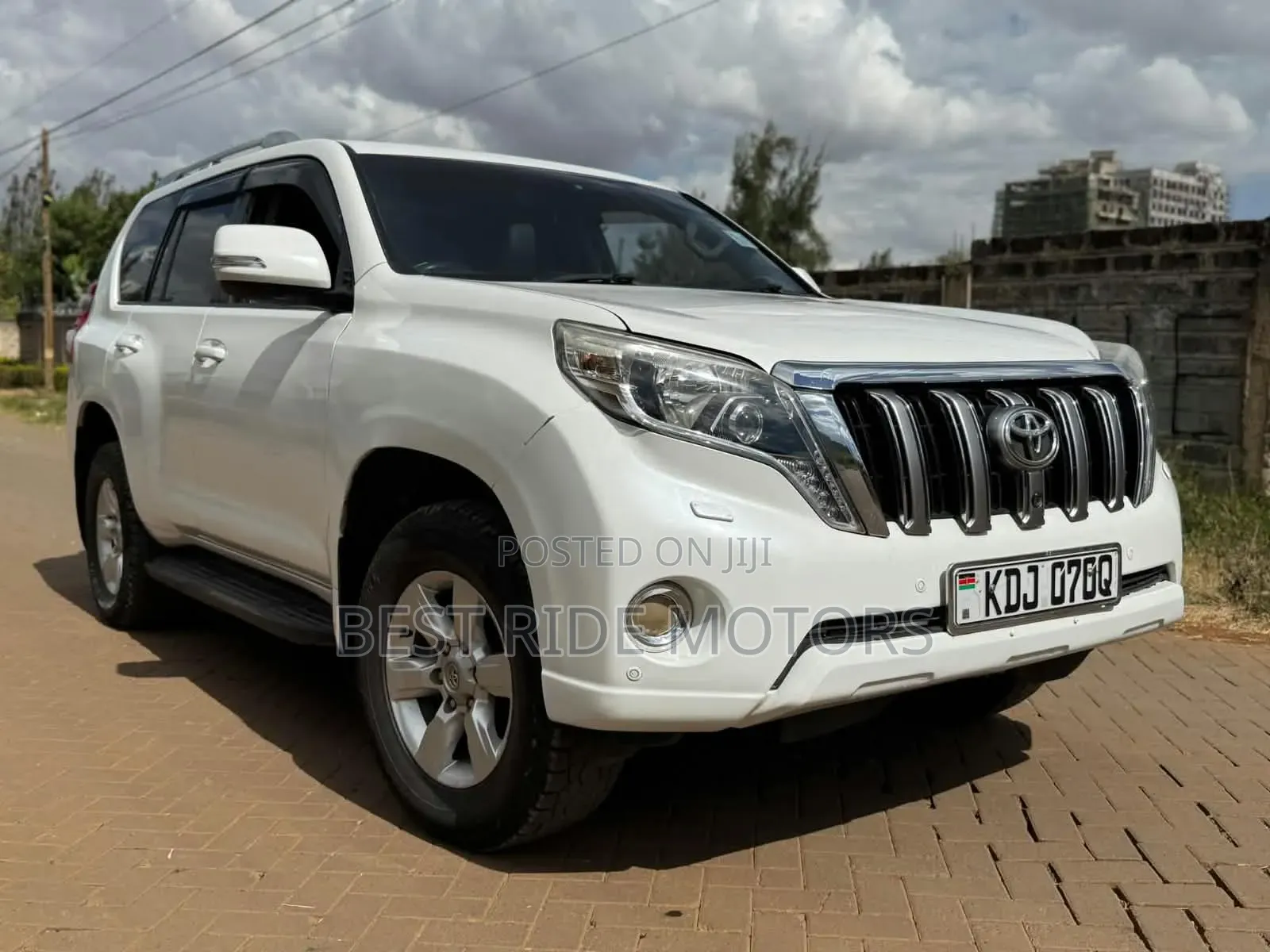 Toyota Land Cruiser Prado 2.7 VVT-i 2015 Pearl