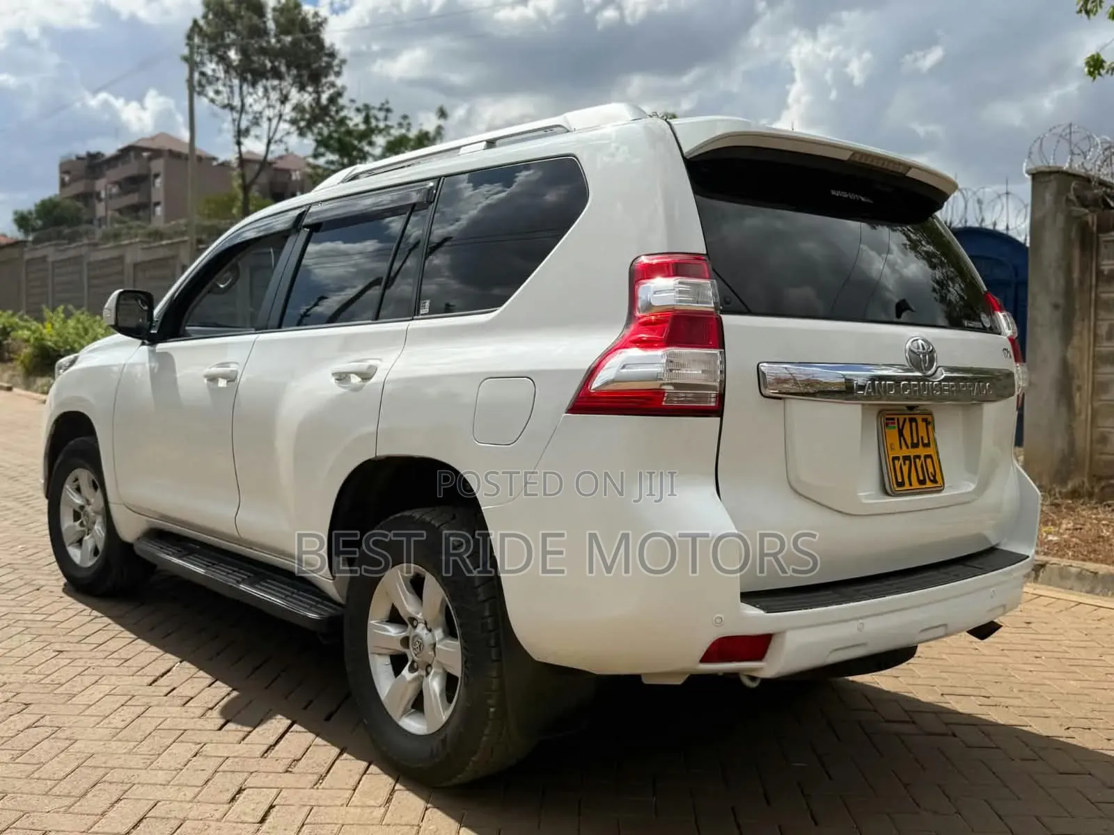 Toyota Land Cruiser Prado 2.7 VVT-i 2015 Pearl