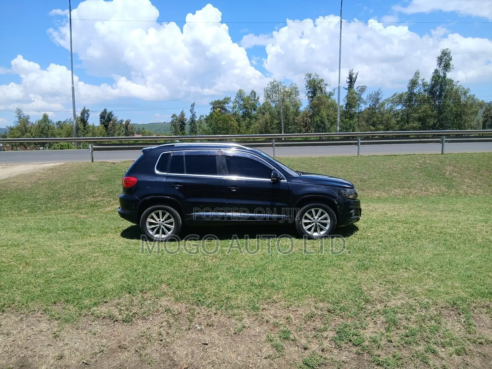 Volkswagen Tiguan 2012 Black