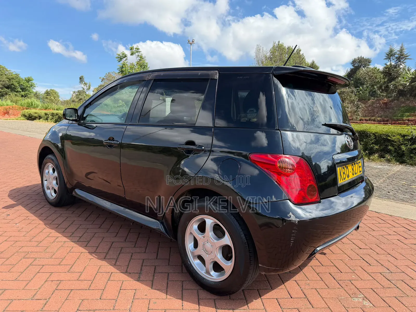 Toyota IST 2005 Black