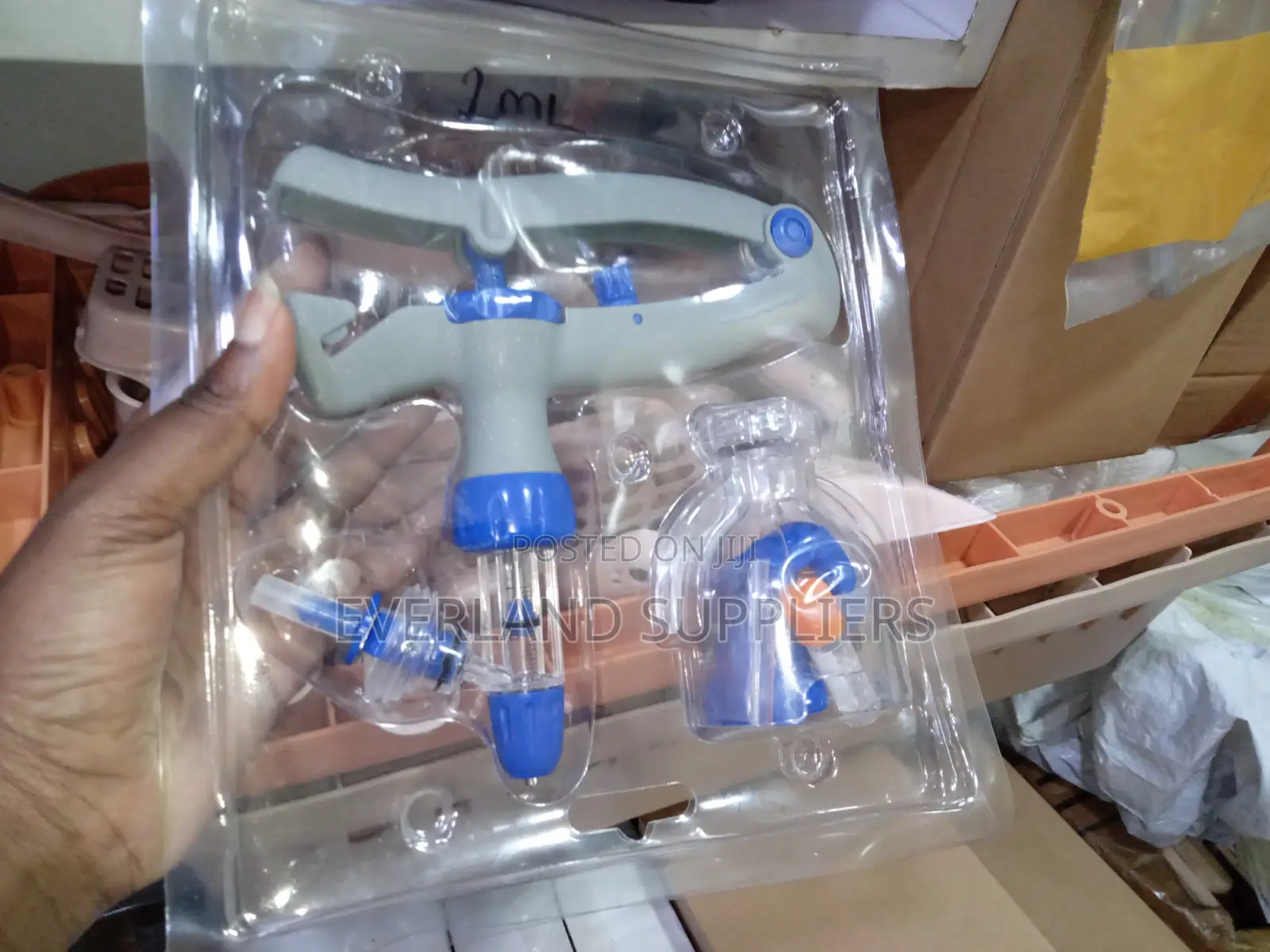 Farm-Friendly Poultry Vaccinator - 5 Ml