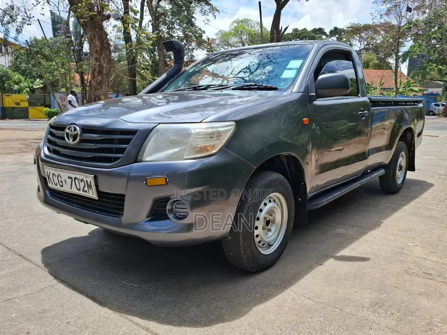 Toyota Hilux 2014 Gray