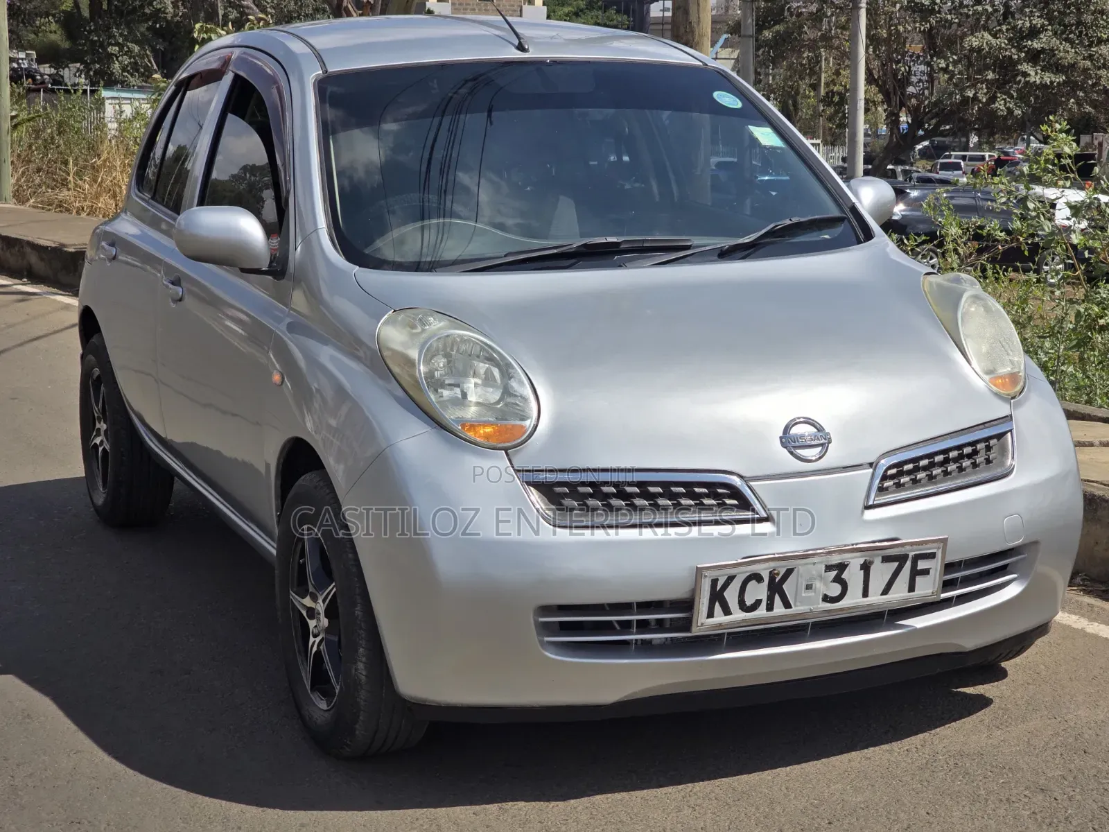 Nissan March 1.2 FWD 2009 Silver